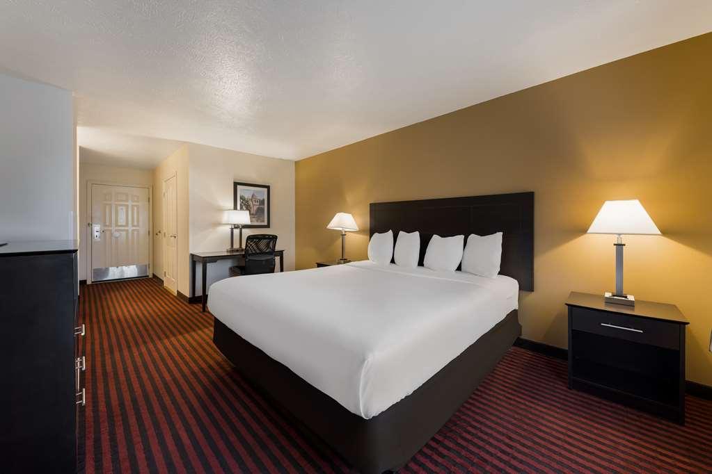 Best Western Salinas Valley Inn & Suites Cameră foto
