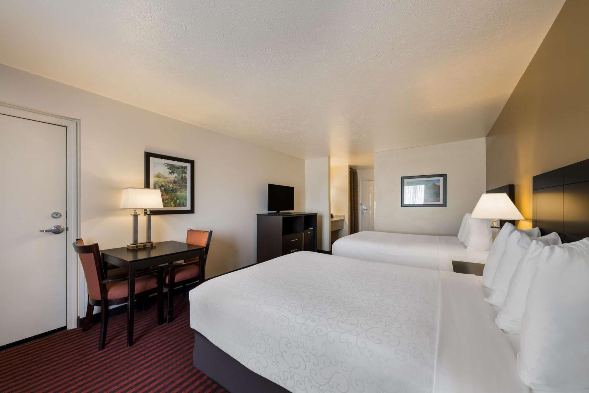Best Western Salinas Valley Inn & Suites Exterior foto