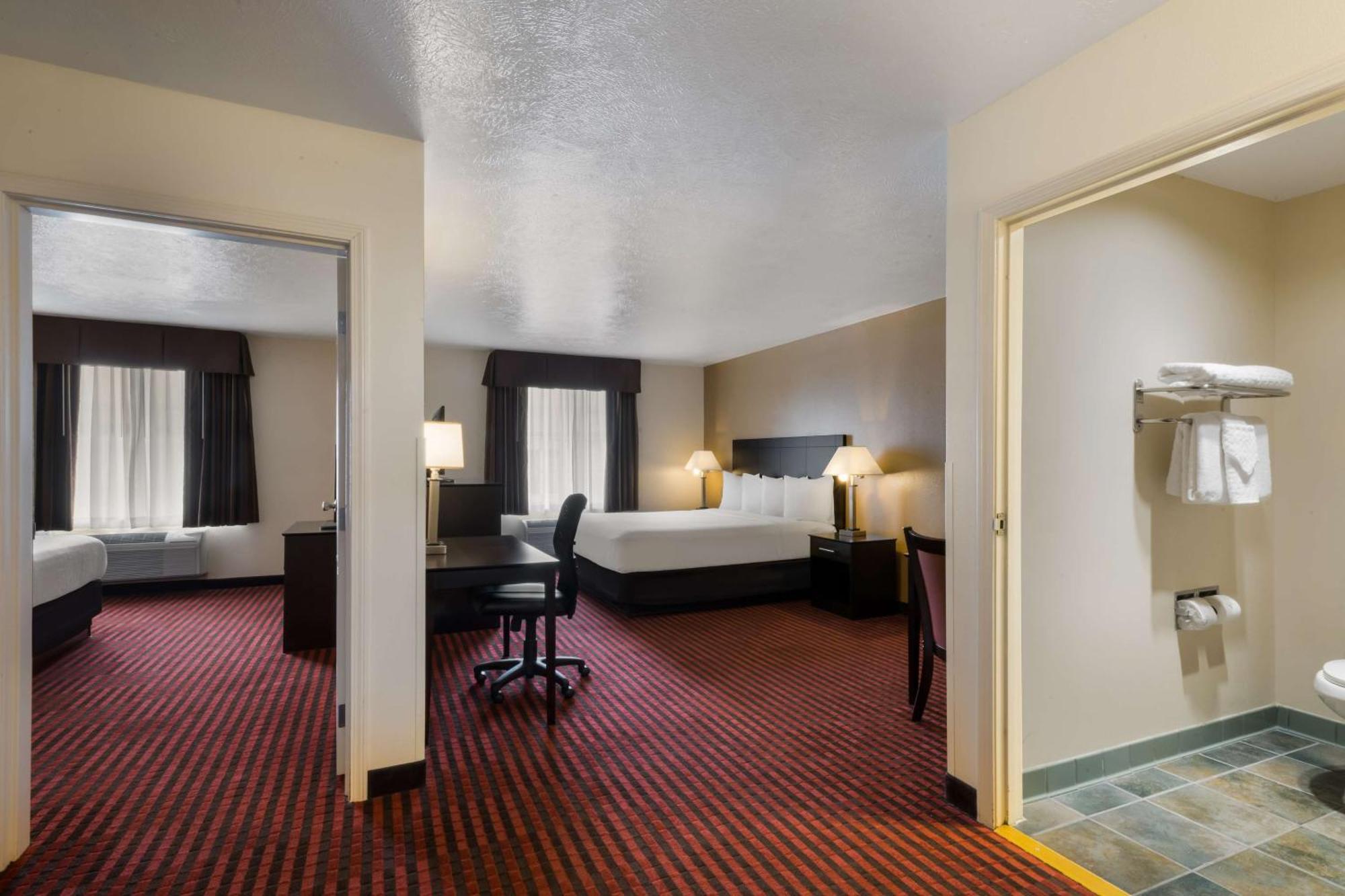 Best Western Salinas Valley Inn & Suites Exterior foto