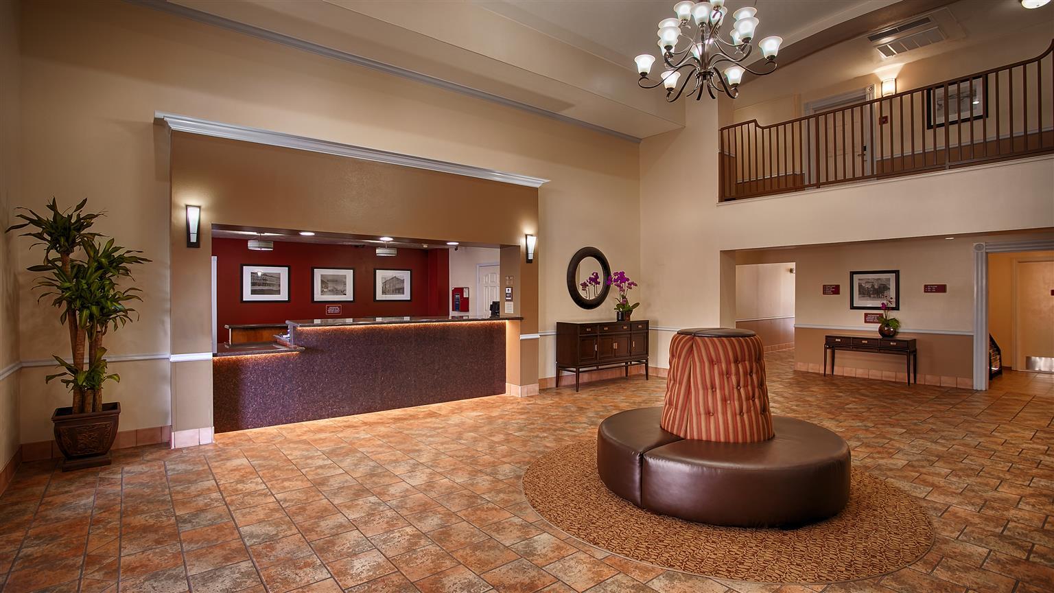 Best Western Salinas Valley Inn & Suites Exterior foto